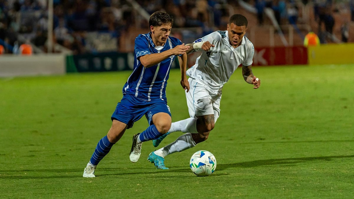  Mängija panustab jalgpallimängudele Pafi spordiennustuse lehel