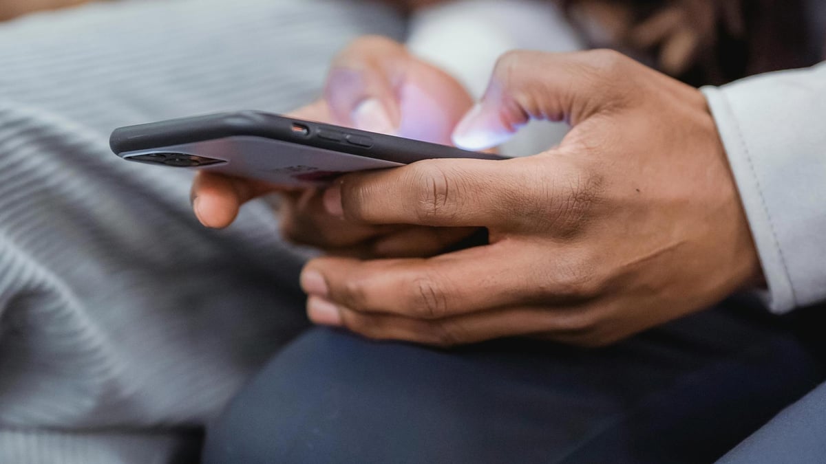 Mängija kasutab Pafis turvalisi tehinguid.